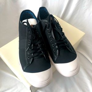 Ben Sherman Eddie Black low-top canvas Sneaker, US 12